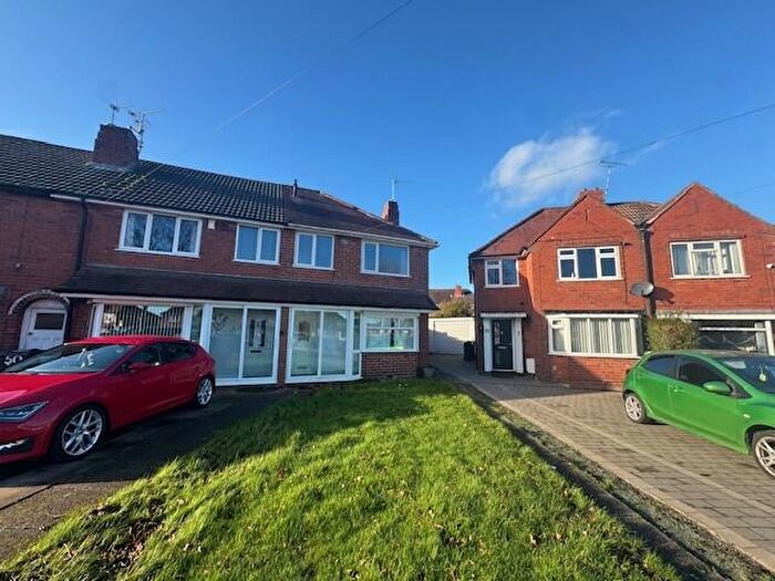 3 Bedroom Terraced House To Rent In Scarsdale Road, Birmingham, B42
