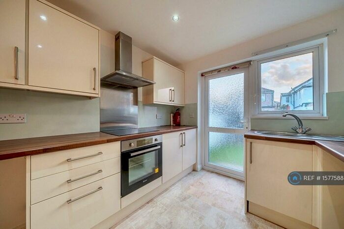 1 Bedroom Flat To Rent In Coronation Road, Thornton-Cleveleys, FY5