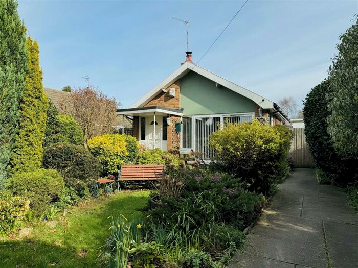 2 Bedroom Detached Bungalow For Sale In Old Lane, Corton, Lowestoft, NR32