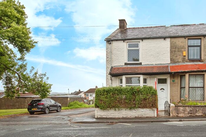 3 Bedroom End Of Terrace House For Sale In Rossendale Road, Burnley, Lancashire, BB11