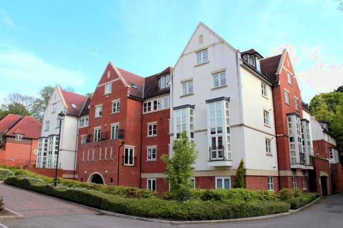 2 Bedroom Flat To Rent In Cottage Close, Harrow, HA2