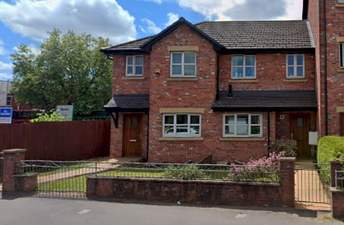 Block Of Flats To Rent In Coppenhall Mews, Crewe CW1