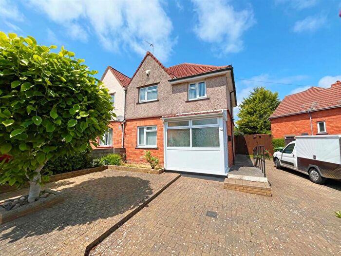 3 Bedroom Semi Detached House For Sale In Wexford Road, Bristol, BS4