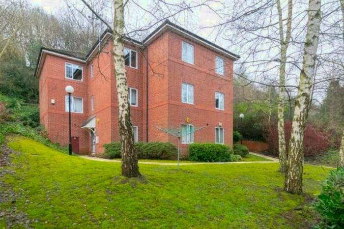 2 Bedroom Flat To Rent In Meanwood Heights, A Meanwood Road, Meanwood, Leeds, West Yorkshire, LS7