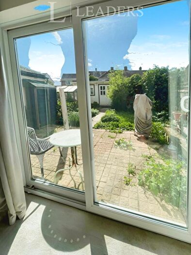 2 Bedroom End Of Terrace House To Rent In Chestnut Grove, PO22