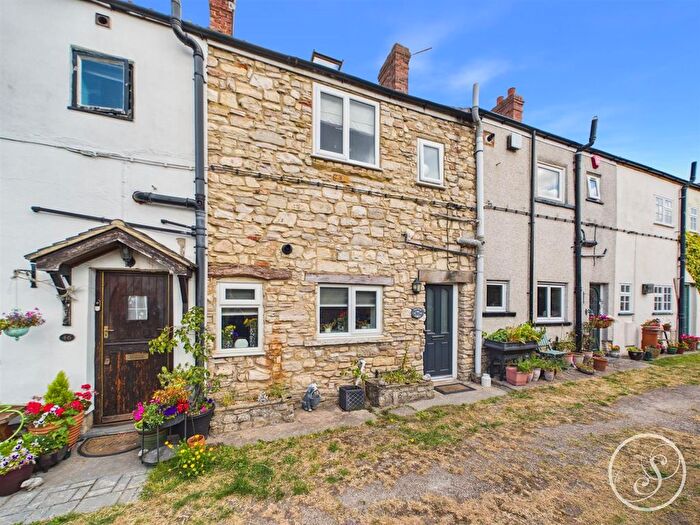 2 Bedroom Terraced House For Sale In Kirkgate, Sherburn In Elmete, Leeds, LS25