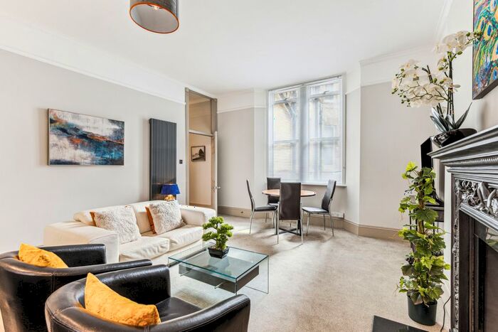 2 Bedroom Flat To Rent In Bickenhall Mansions, Bickenhall Street, W1U