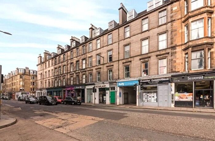4 Bedroom Flat To Rent In Haymarket Terrace, Edinburgh, EH12