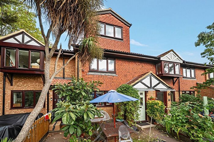 2 Bedroom Terraced House For Sale In Rotherwood Close, Wimbledon, London, SW20