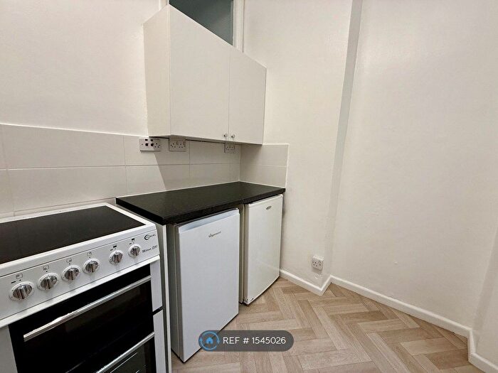1 Bedroom Flat To Rent In Alexandra Rd, Plymouth, PL4