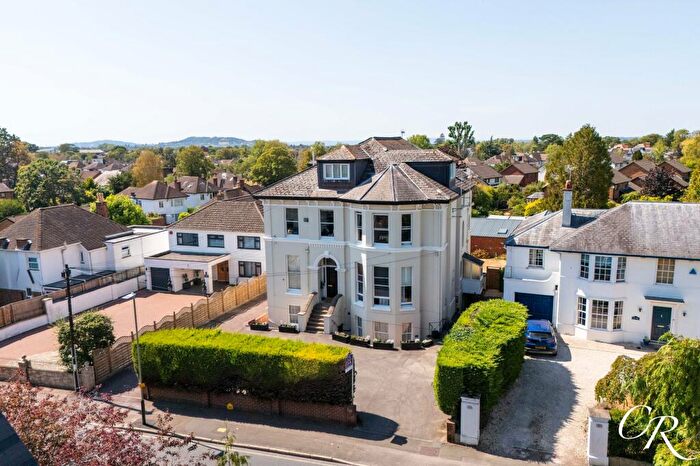 2 Bedroom Flat For Sale In St. Stephens Road, Cheltenham, GL51
