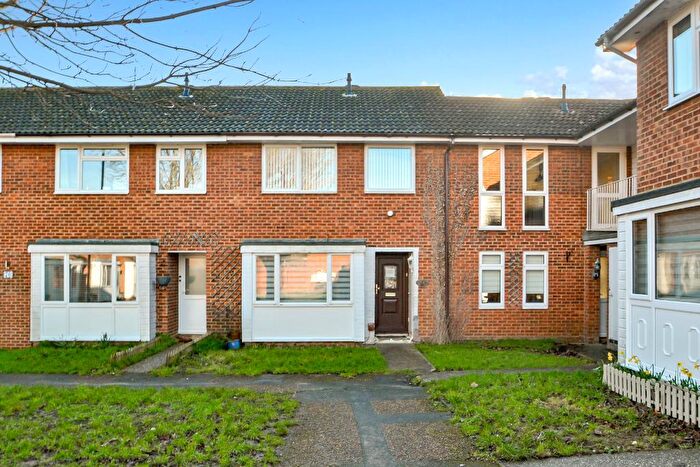 3 Bedroom Terraced House For Sale In Westfield, North Bersted, Bognor Regis, West Sussex, PO22