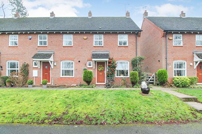 3 Bedroom End Of Terrace House For Sale In Chestnut Avenue, Bromham, MK43