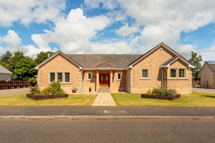 3 Bedroom Bungalow For Sale In Kellieside Park, Kinross, Perthshire, KY13