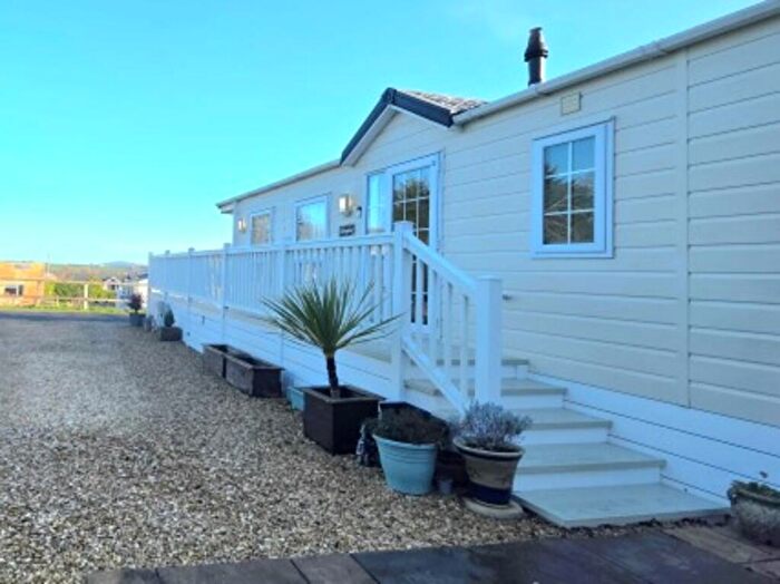 2 Bedroom Park Home For Sale In Claypits, Eastington, GL10