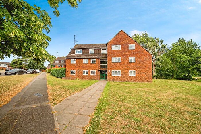 1 Bedroom Apartment For Sale In Lent Green Lane, Burnham, Slough, SL1
