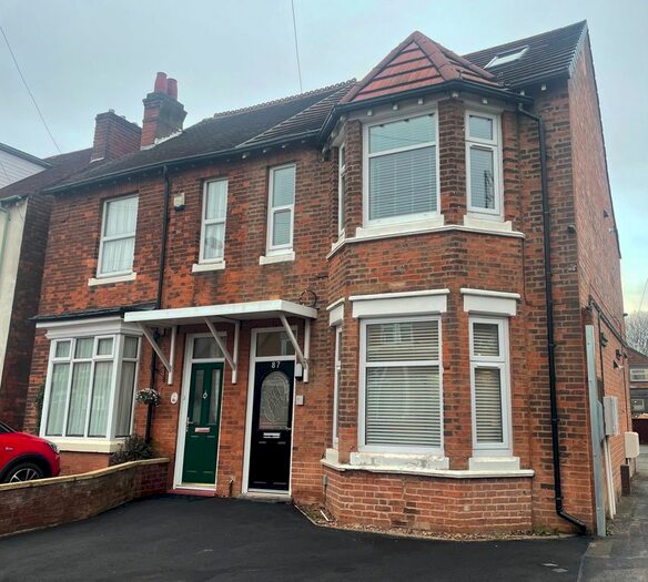 2 Bedroom Flat To Rent In Sheffield Road, Sutton Coldfield, B73