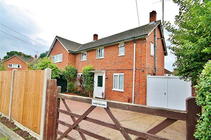 3 Bedroom Semi-Detached House To Rent In Hammond Road, Horsell, Woking, Surrey, GU21