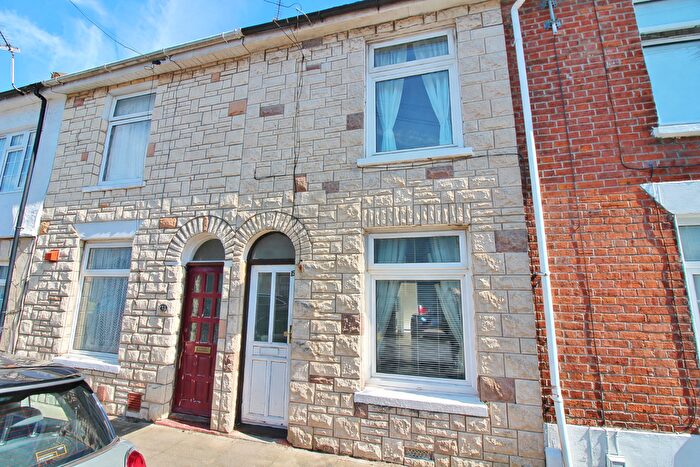 2 Bedroom Terraced House For Sale In Adames Road, Fratton, PO1