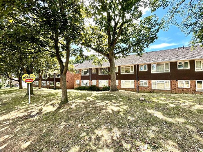 1 Bedroom Flat For Sale In Scotts Court, Sand Hill, Farnborough, Hampshire, GU14