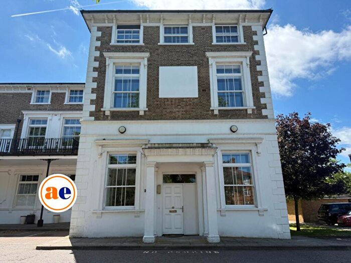 2 Bedroom Apartment For Sale In St Josephs Court, London ***D Floorplan & Video Available ***, SE2