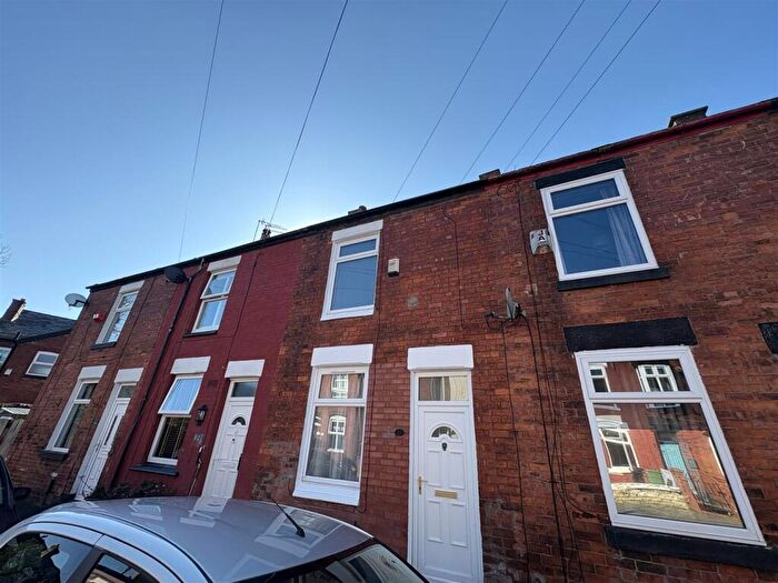 2 Bedroom Terraced House To Rent In Russell Street, Stockport, SK2