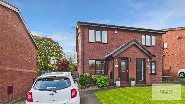 2 Bedroom Semi Detached House For Sale In Spring Close, Ramsbottom, Bury, BL0