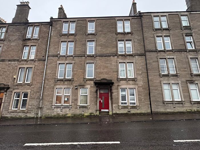 2 Bedroom Flat To Rent In A, Blackness Road, Dundee, DD2