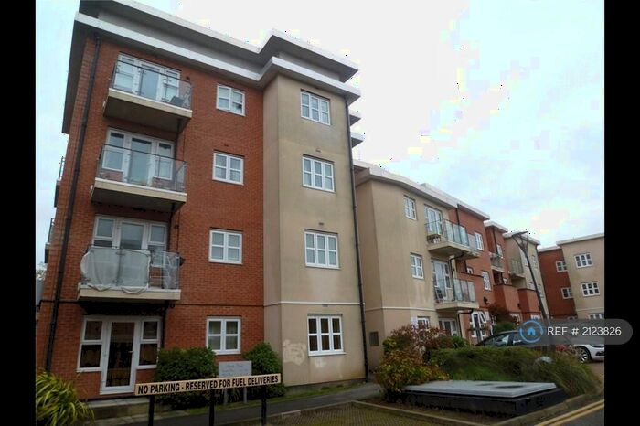 1 Bedroom Flat To Rent In Stanley Road, Harrow, HA2