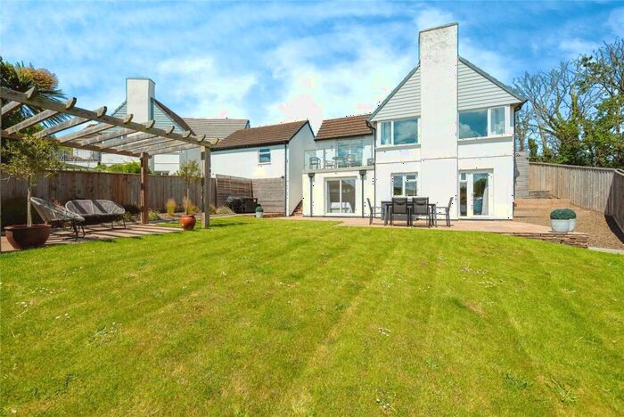 3 Bedroom Detached House For Sale In Sarahs View, Padstow, Cornwall, PL28