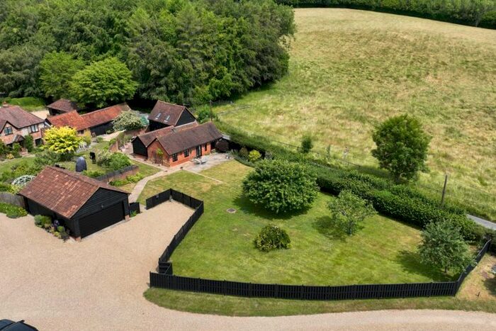 3 Bedroom Barn Conversion For Sale In Penn Bottom, Penn, High Wycombe, HP10