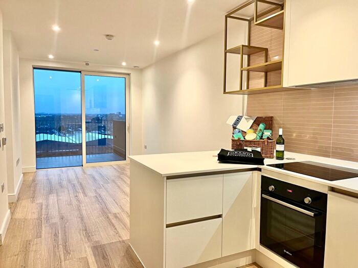 Studio To Rent In Quay Walk, Grand Union, HA0