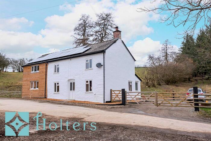 4 Bedroom Detached House For Sale In Llanbister, Llandrindod Wells, LD1