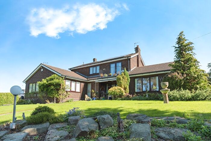 5 Bedroom Detached House For Sale In Sailors Bank, Lower Broadheath, Worcester, WR2