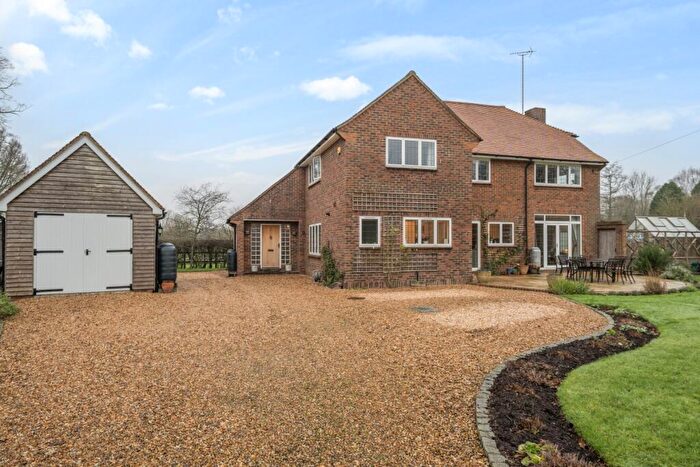 4 Bedroom Detached House To Rent In Heath Lane Crondall, GU10