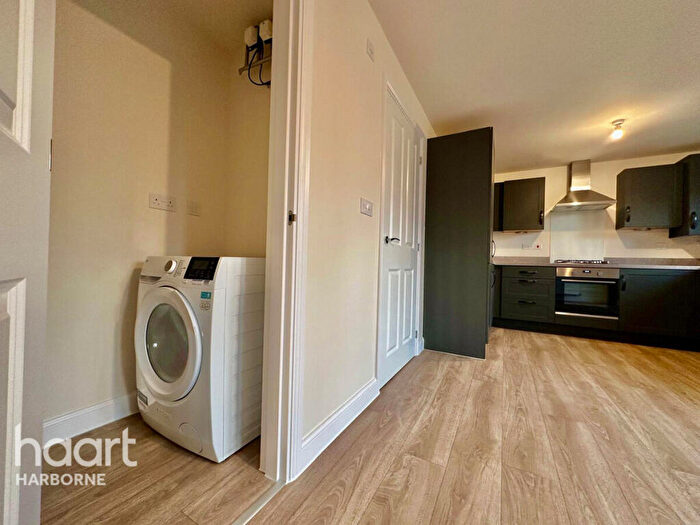 3 Bedroom Detached House To Rent In Spring Rd, Sparkhill, B11