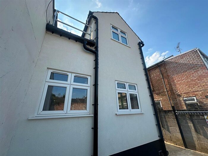 Studio To Rent In St. Albans Road, Watford, WD24