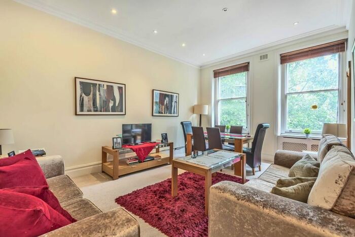 2 Bedroom Flat To Rent In Ashburn Gardens, Kensington, SW7