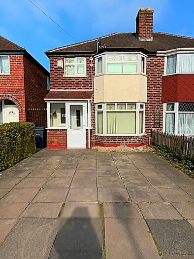 3 Bedroom Semi-Detached House To Rent In Turnberry Road, Great Barr, Birmingham, B42