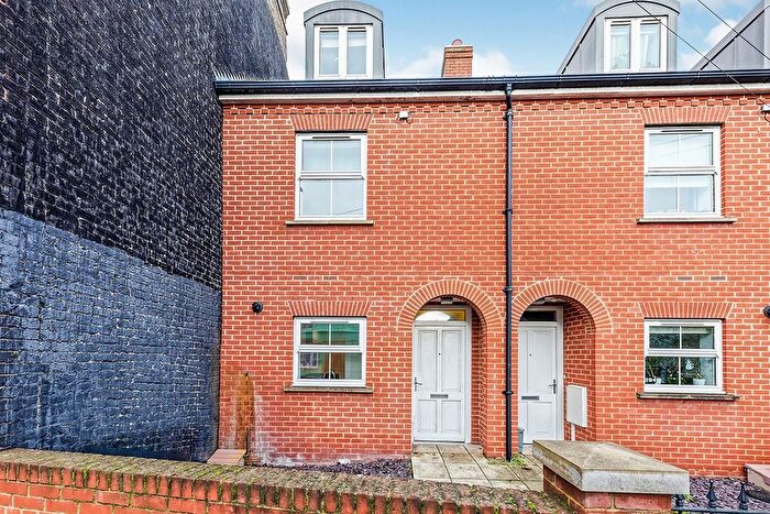 3 Bedroom Terraced House To Rent In Wincheap, Canterbury, Kent, CT1