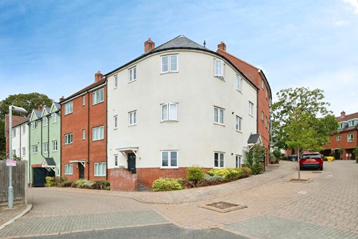 1 Bedroom Flat For Sale In Summerhouse Hill, Buckingham, MK18