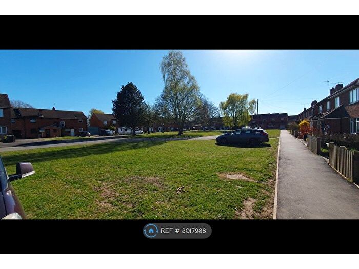 3 Bedroom Semi-Detached House To Rent In Thompson Close, Dereham, NR20