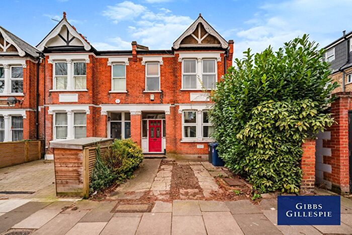 1 Bedroom Flat To Rent In Radbourne Avenue, Ealing, W5