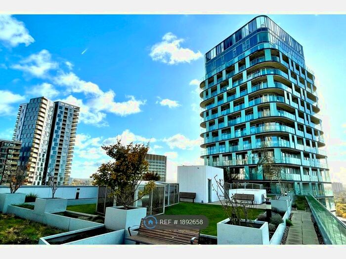 2 Bedroom Flat To Rent In Sienna Alto, London, SE13