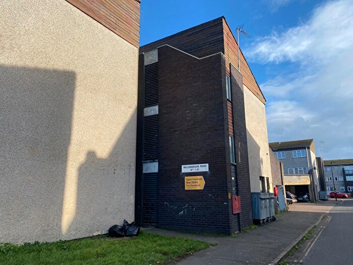 2 Bedroom Flat To Rent In Willowbrook Road, Southall, UB2