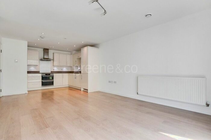 1 Bedroom Flat To Rent In Banister Road, London, W10