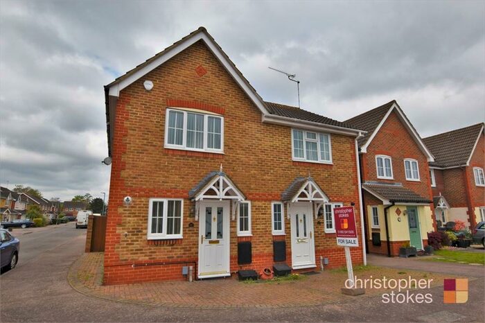 2 Bedroom Semi-Detached House To Rent In Dairyglen Avenue, Cheshunt, Hertfordshire, EN8