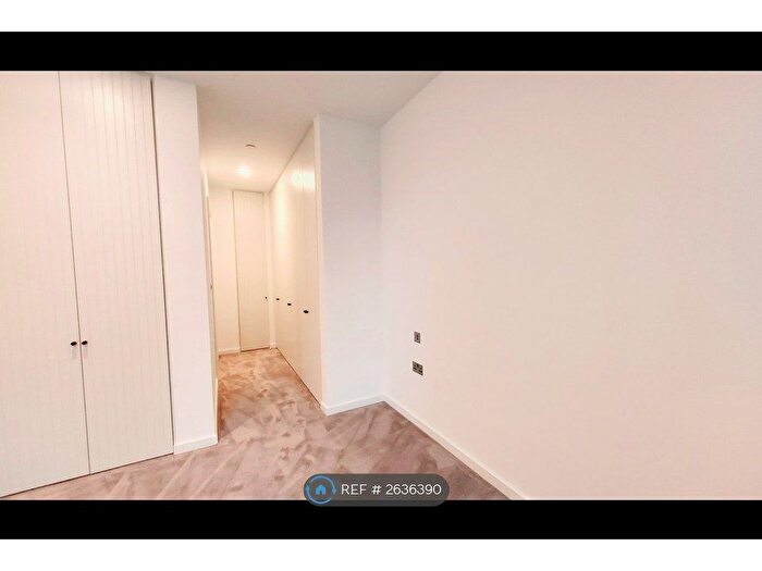 1 Bedroom Flat To Rent In West Bradbury Yard, Brentford, TW8
