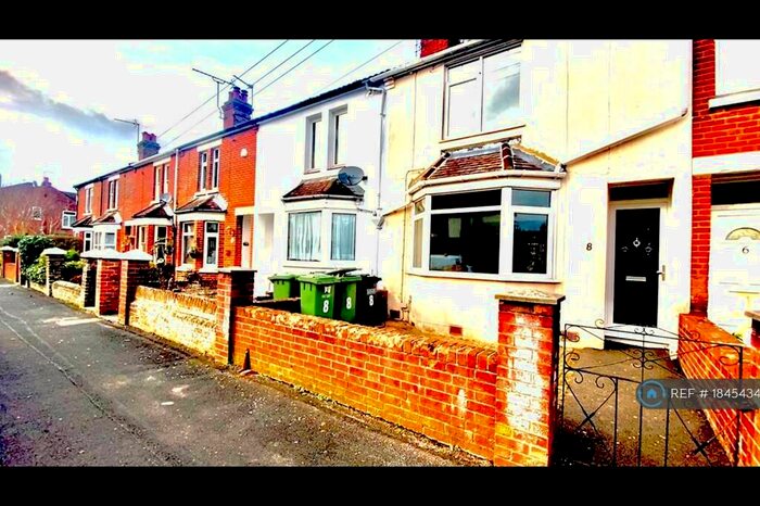3 Bedroom Terraced House To Rent In Northlands Road, Eastleigh, SO50
