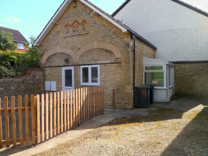 1 Bedroom Cottage To Rent In Thorpe Street, Raunds, NN9